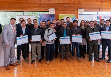 CFT Estatal de Los Lagos: 27 estudiantes reciben certificación de competencias laborales entregado por ChileValora