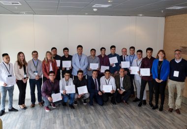 Jóvenes egresados de liceos TP de la red ELEVA certifican sus competencias laborales en minería