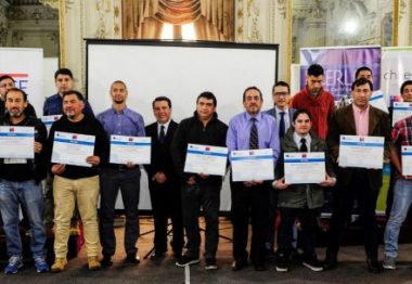 Sectores Construcción y Manufactura Metálica suman trabajadores certificados