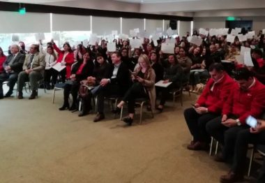 140 manipuladoras de Alimentos del Programa de Alimentación Escolar certifican sus competencias laborales en Concepción