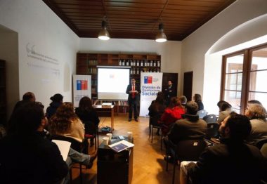 ChileValora participa en encuentro sobre participación ciudadana en la gestión pública