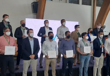 Operadores y Mantenedores de Escondida BHP recibieron certificados de competencias