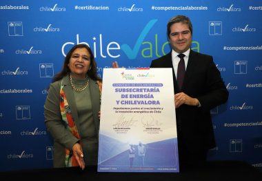 Se inicia trabajo tripartito para levantar nuevos perfiles del sector energético